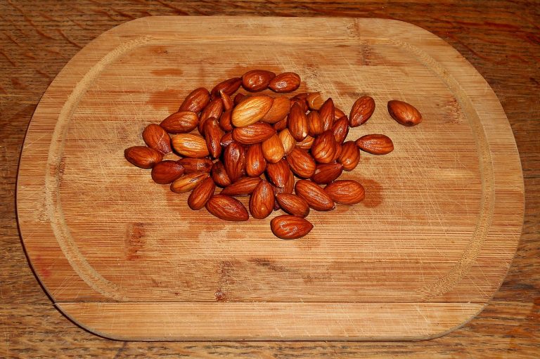 Almond Filled Cookie Cake
