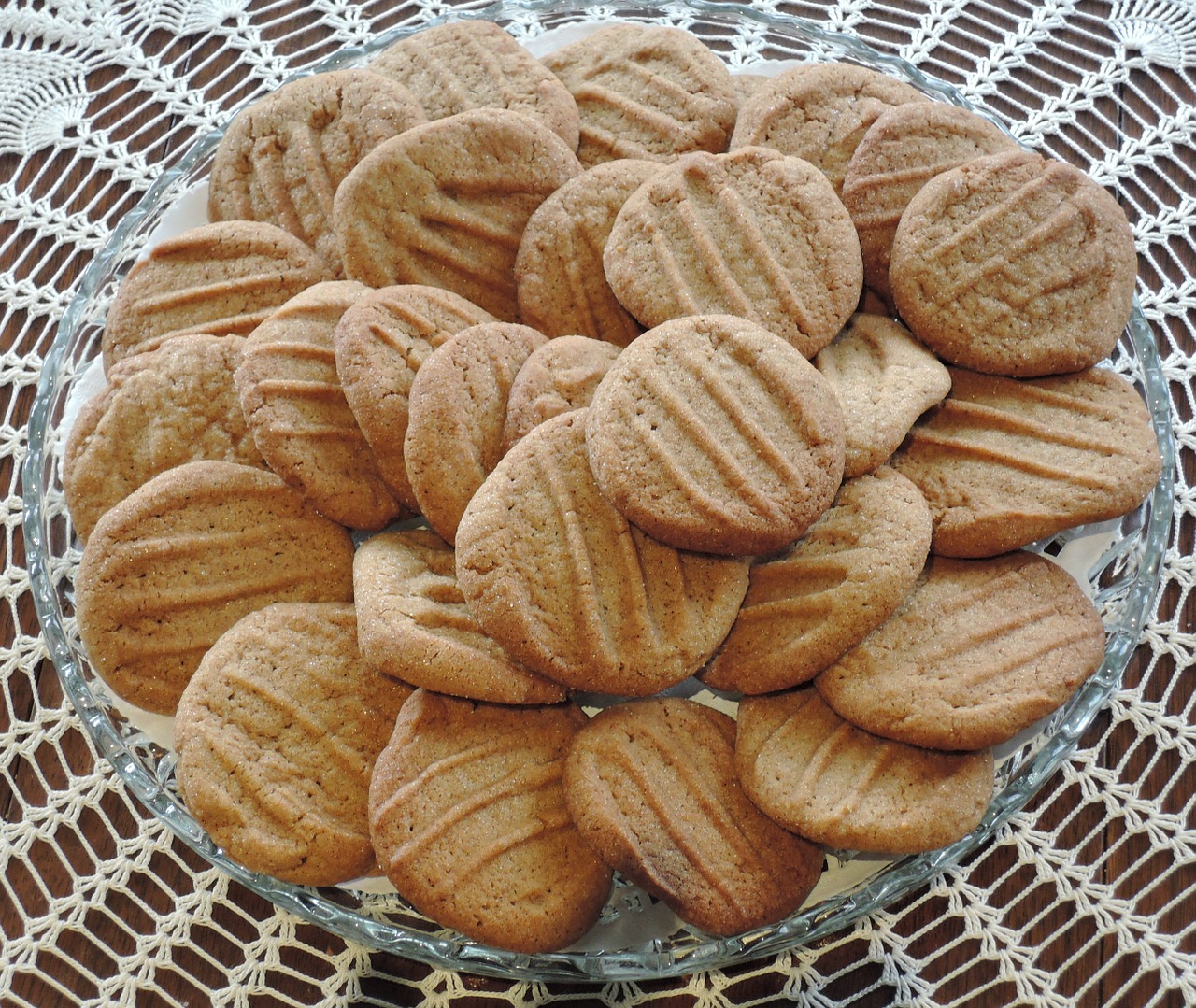 Aunt Clara's Soft Molasses Cookies