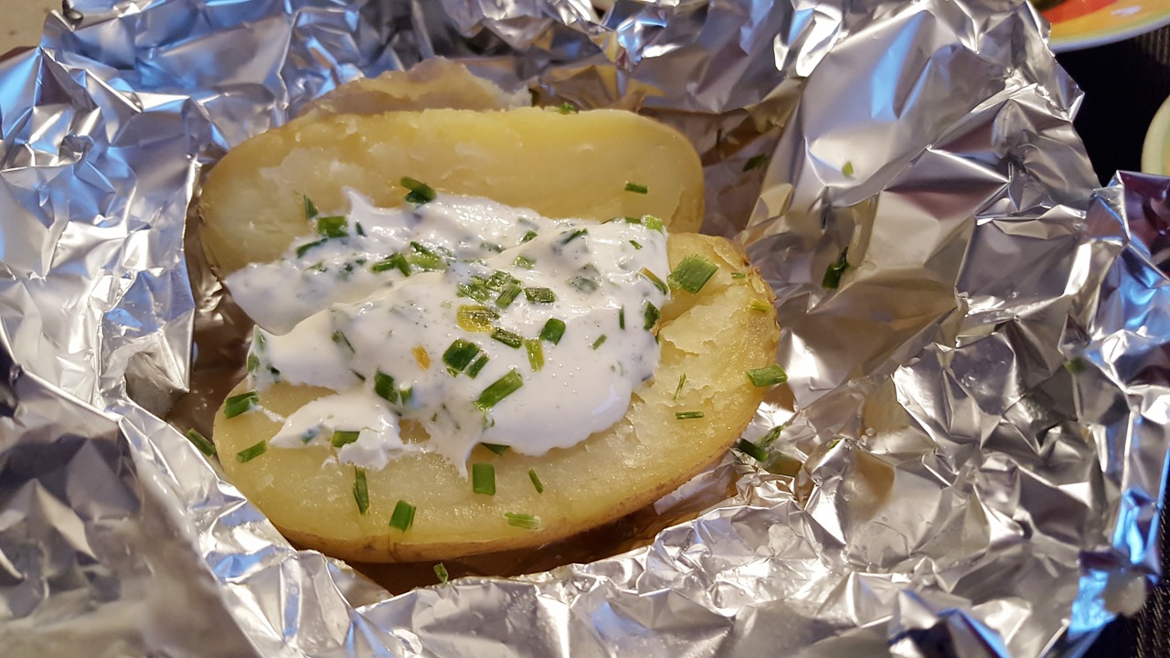 Twice Baked Potatoes With Sour Cream and Green Onions