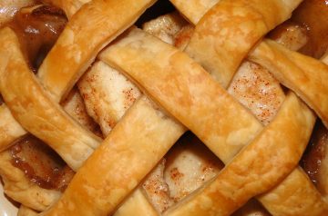 Baked Potatoes and Onion Pie