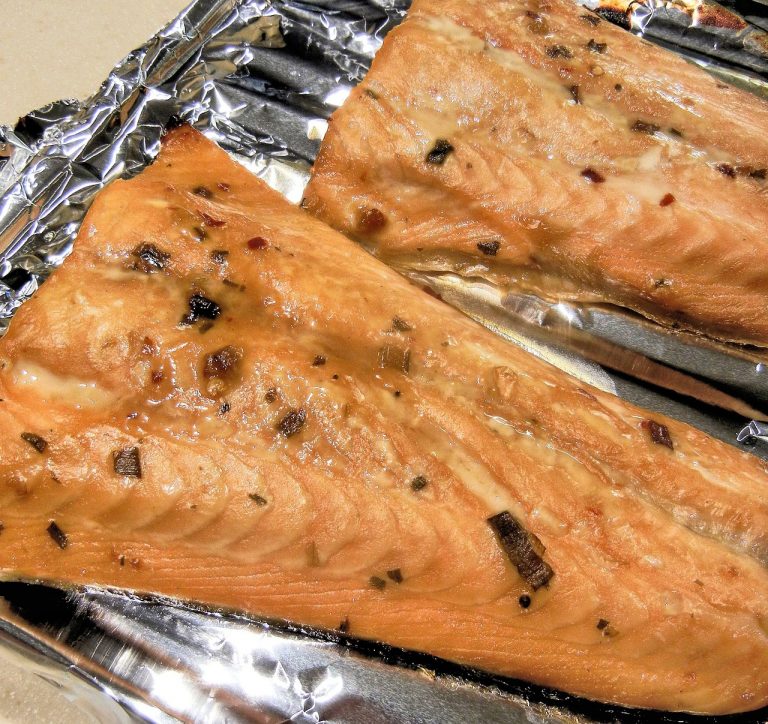 Baked Salmon With Herbs