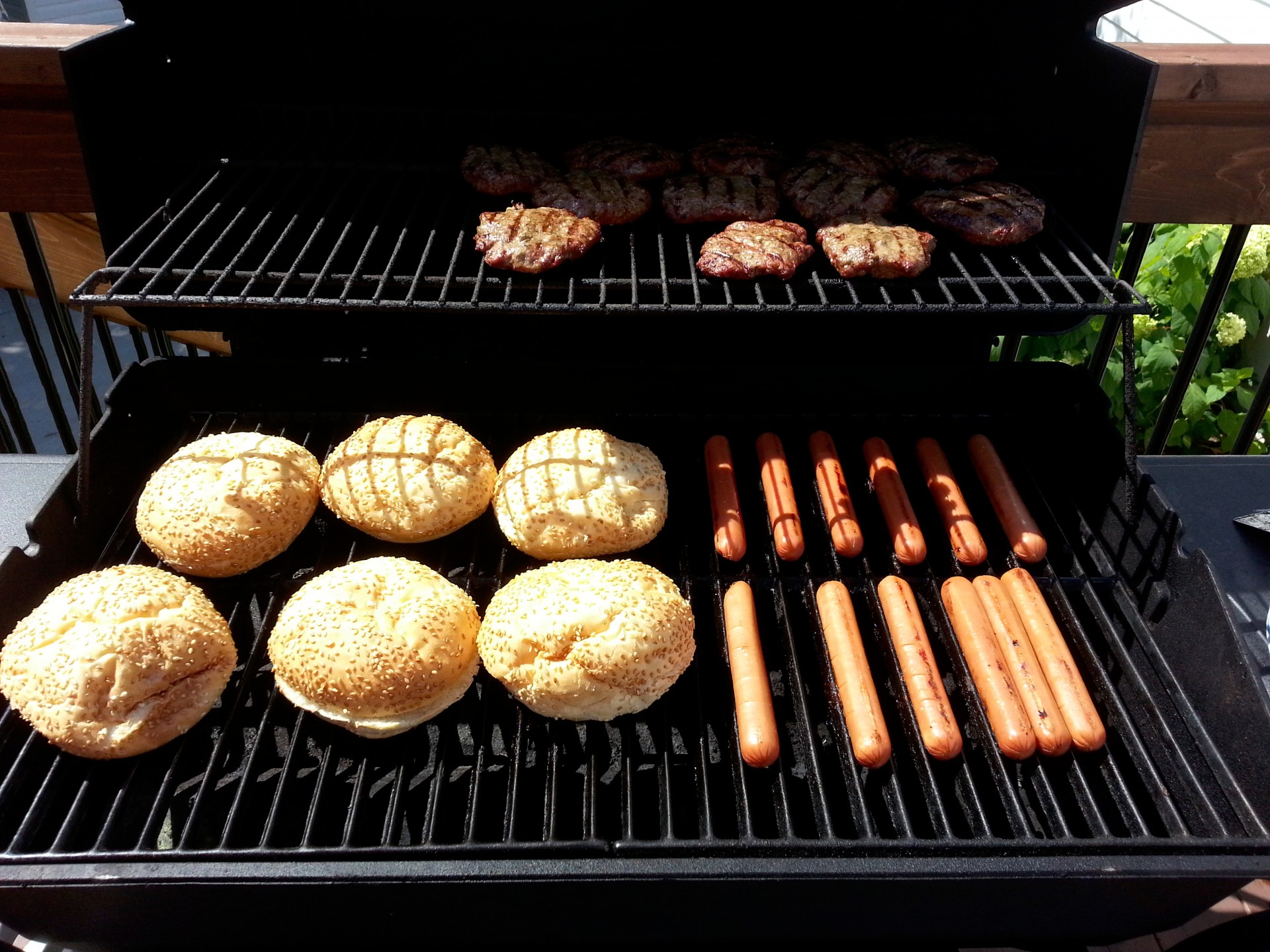 BBQ Seasoned Sausage BURGERS