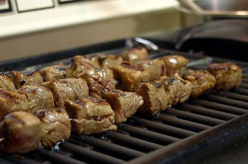 Beef Kabobs With Apricot Glaze