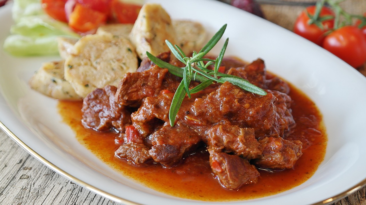 Beef Simmered in Herb-Wine Sauce