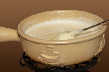 Beer Cheese Fondue