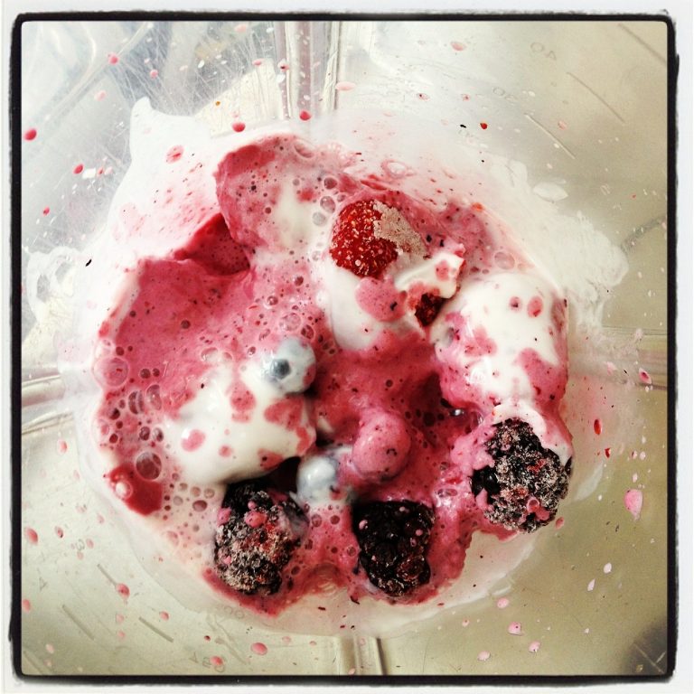 Strawberry Yogurt Shakes