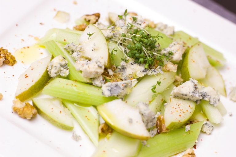 Blue Cheese and Nutty Pear Salad