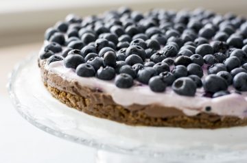 Cake Topped Blueberry Dessert