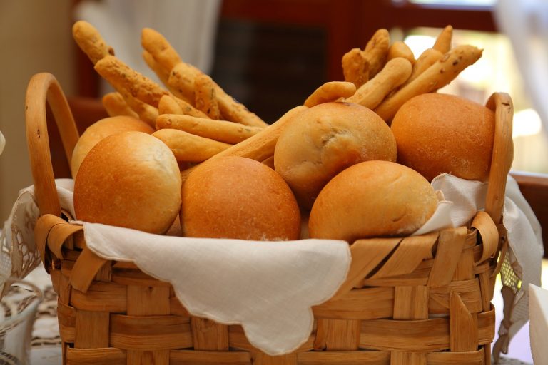 Oregano Breadsticks