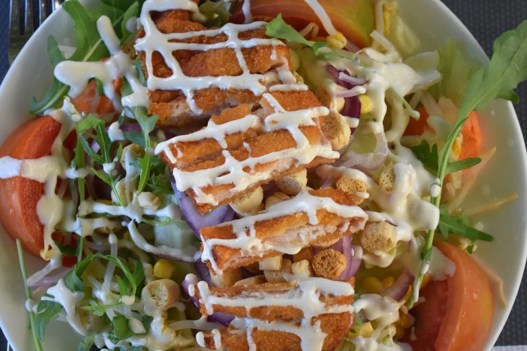 Exotic Luncheon Salad