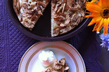 Maple Apple Cinnamon Cake