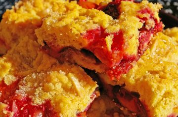 Sweet Potatoes With Pecan Praline Streusel