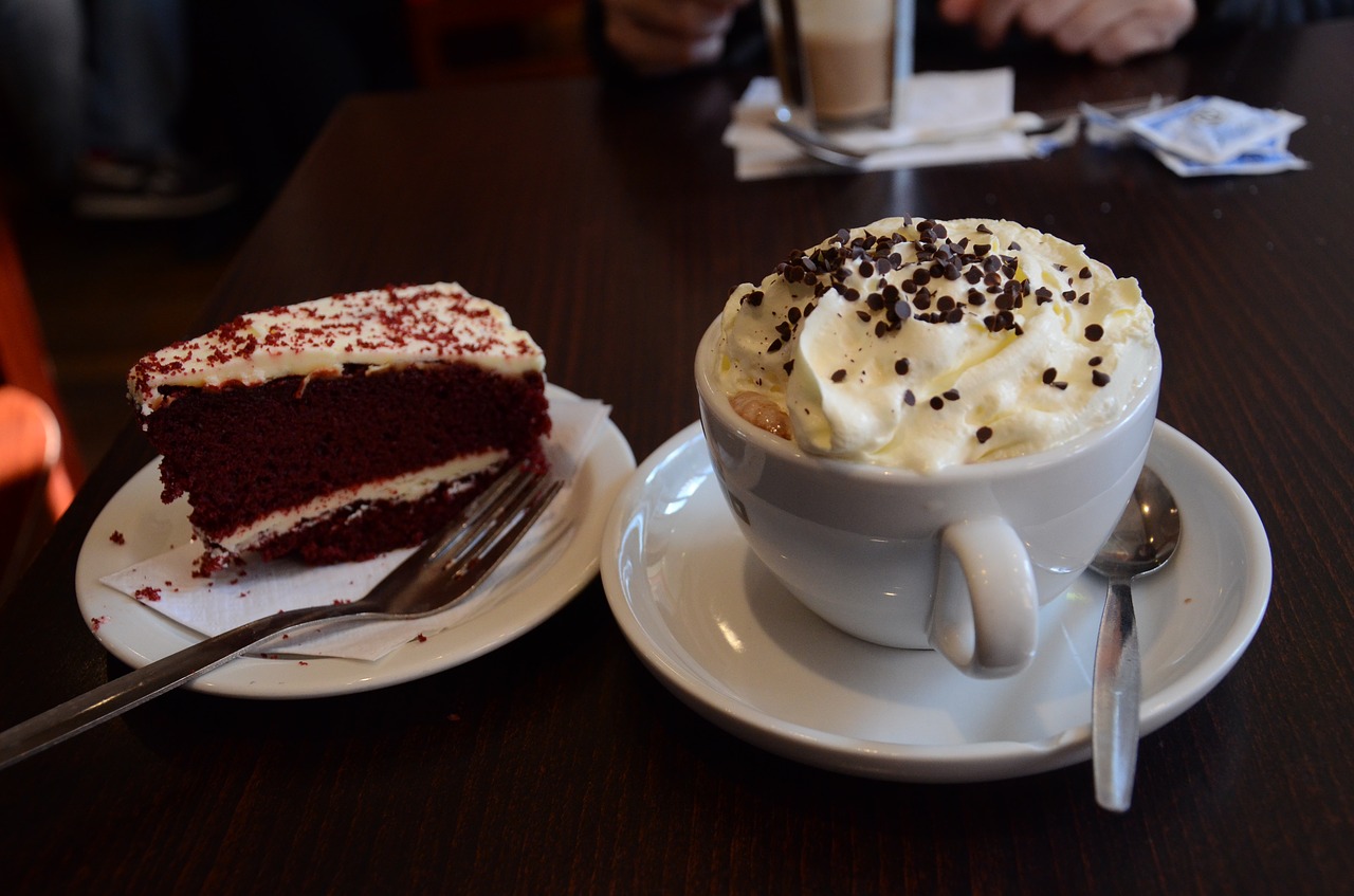 Cappuccino-Chocolate Coffee Cake (Bisquick)