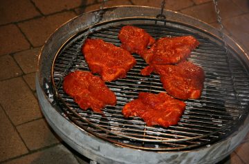 Charcoal Grilled Tuna Steaks