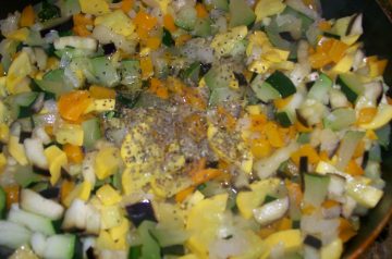 Chayote Squash Salad (Salada de Chuchu)