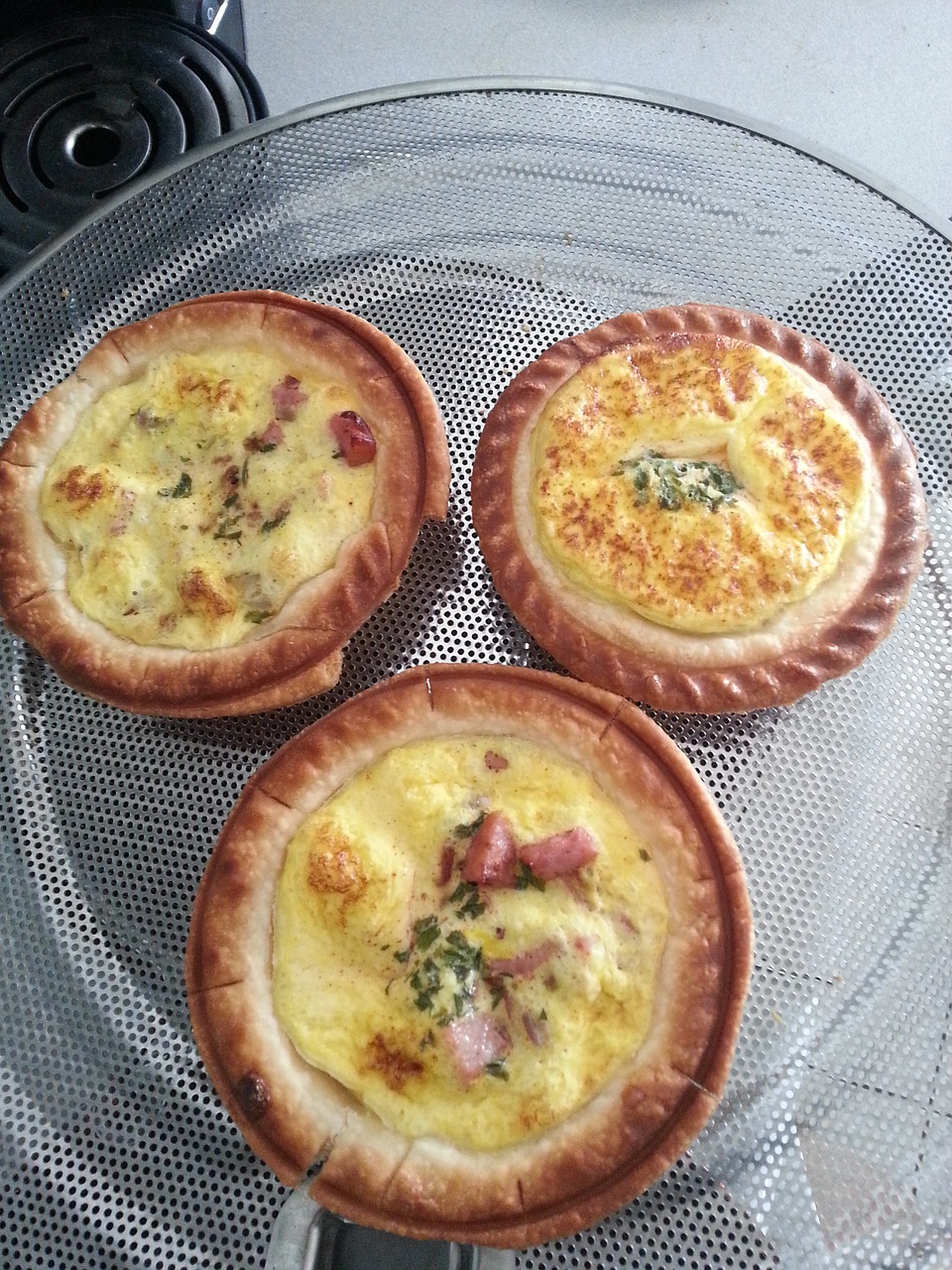 Cheesy Sausage Quiche