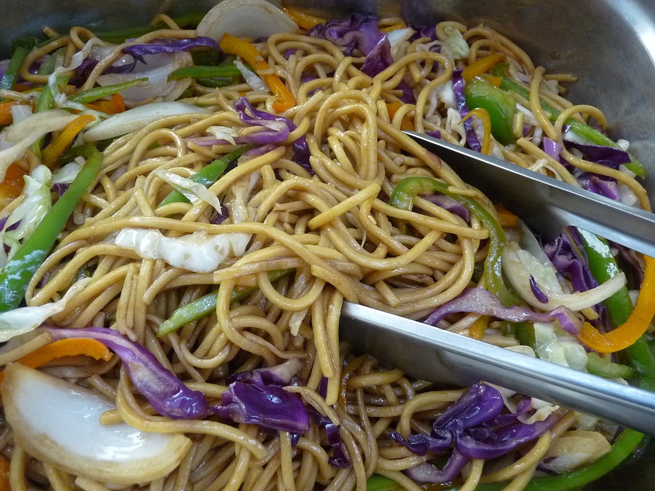 Chicken Chow Mein With Noodles