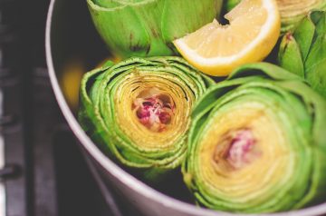 Chicken with Artichokes and Lemon