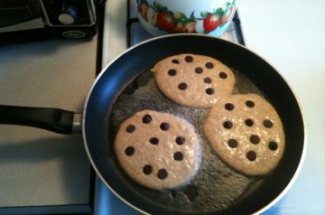 Chocolate Chip-Oat Pancakes