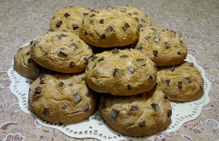 Cherry Chunk Cookies