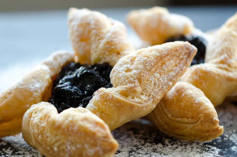 Kid-Lover Meat Tarts
