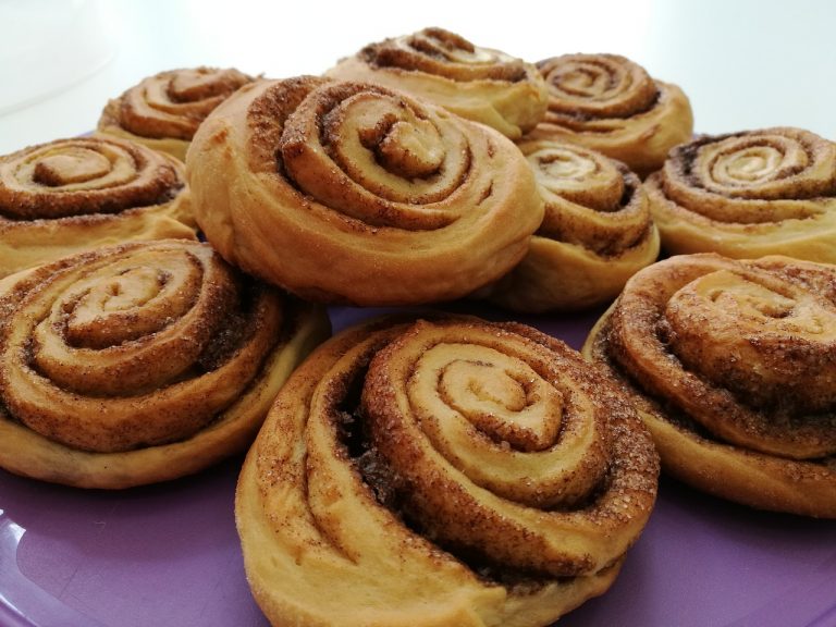 Cinnamon Honey Snack Cake