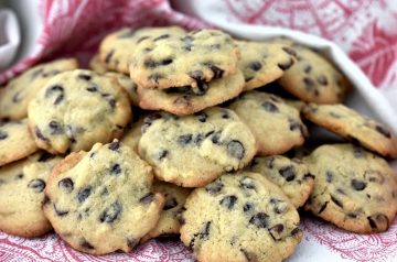 Coconut - Choc chip Muffins