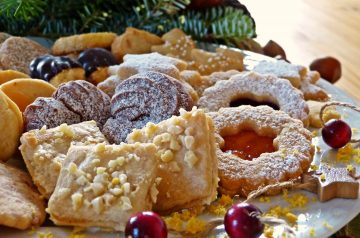 Pumpkin Cookies With Frosting