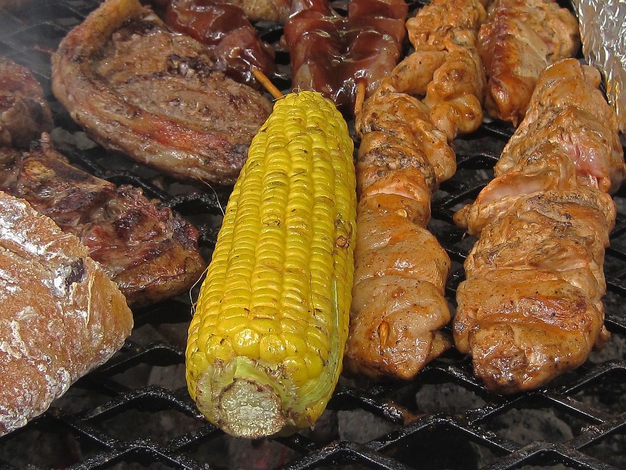 BBQ Cob of Corn With Pepper