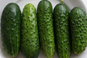 Easy Summer Cucumbers