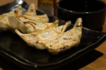 Delicious Asian Pork and Cabbage Dumplings