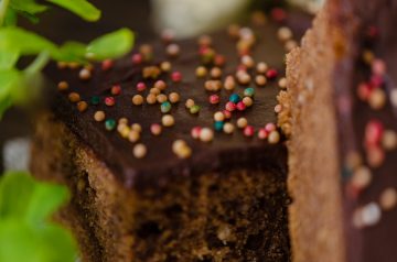 Chocolate Brownie Cake With Double Chocolate Frosting