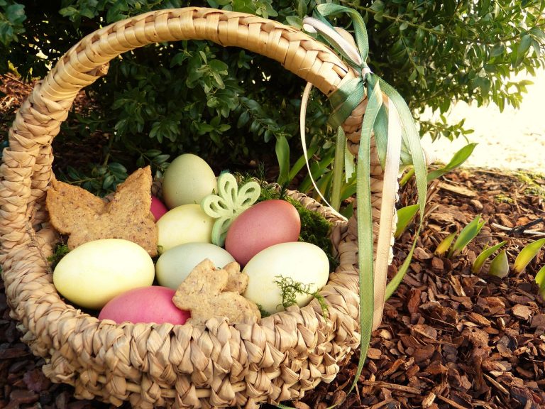 Koulourakia (Greek Easter Cookies)