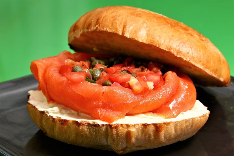 Easy and Quick Salmon Patties