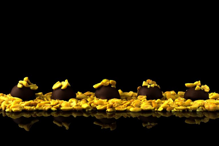 Easy Chocolate Peanut Bars