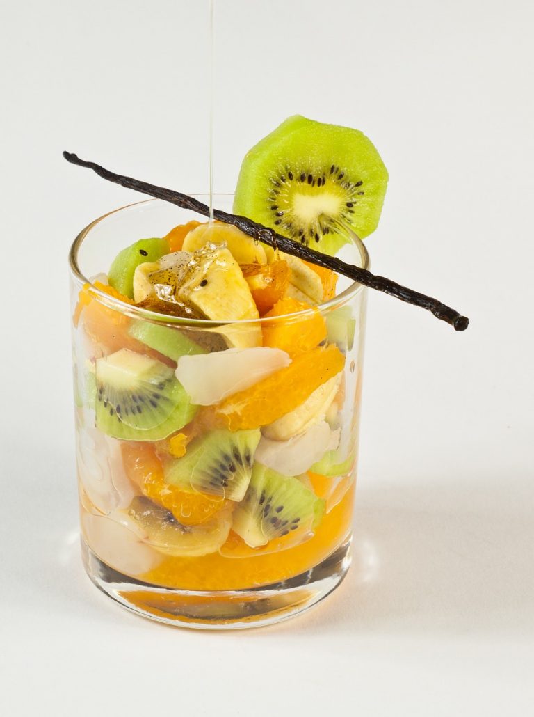 Easy 'n Elegant Fruit Cocktail