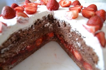 Easy Strawberry Short-Cut Cake