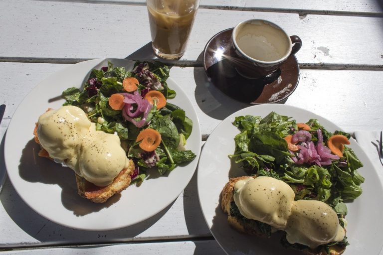 Creamed Spinach Eggs Benedict