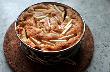 Fabulous Apple Pie Cake