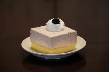Finnish Blackberry Yoghurt Pie