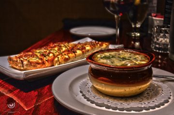 French Onion Soup With Browned Garlic