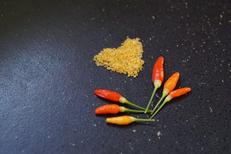 Fried Hot Peppers with Yogurt