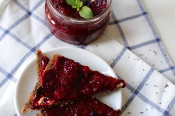 Fruit and Cheese Sandwich Spread