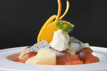 Fruit Salad with Yogurt Sauce