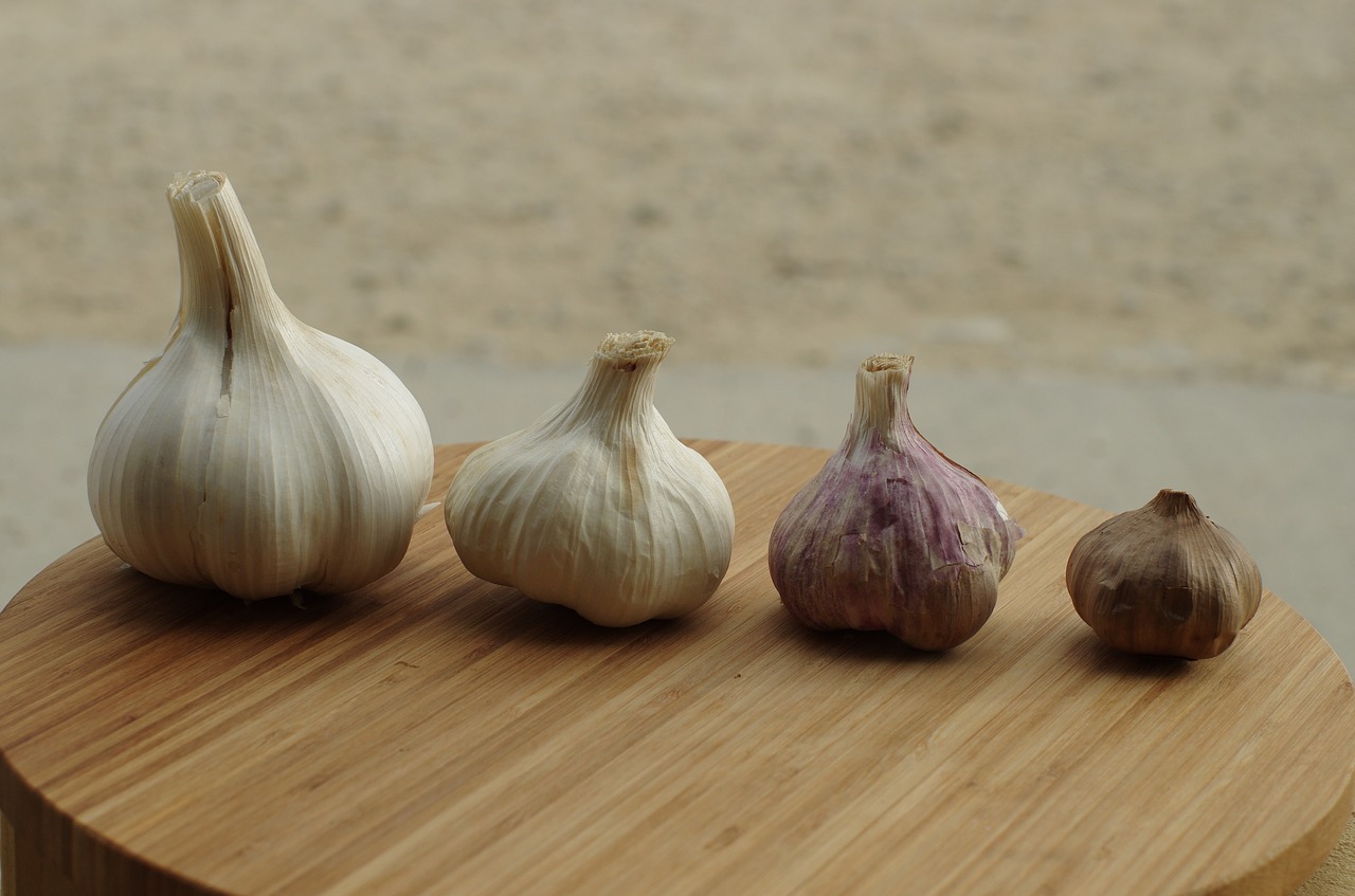 Garlic Kissed Tomatoes