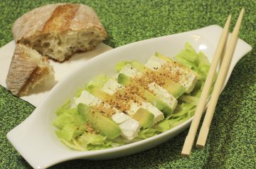 Golden Tofu Salad with Carrots and Hijiki
