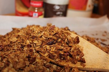 Easy Maple-Cinnamon Granola
