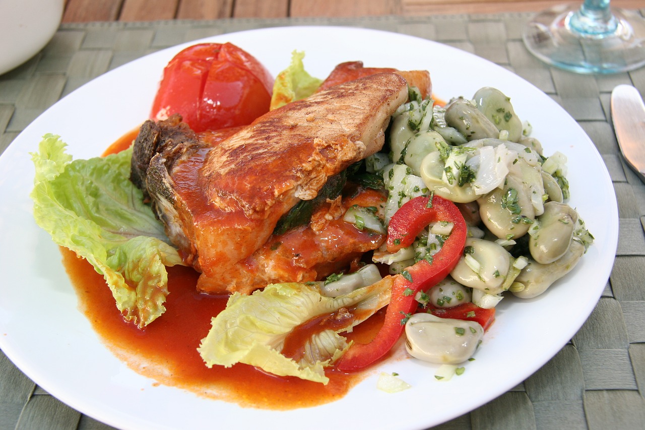 Greek Roasted Tomato and Spinach Salad