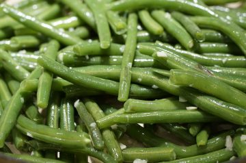 Breezy Garlic Green Beans