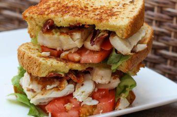 Healthy and Tasty BLT Sandwich